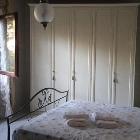 올비아 Domus Garden B&B 외부 사진