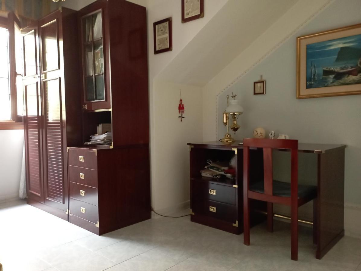 올비아 Domus Garden B&B 외부 사진