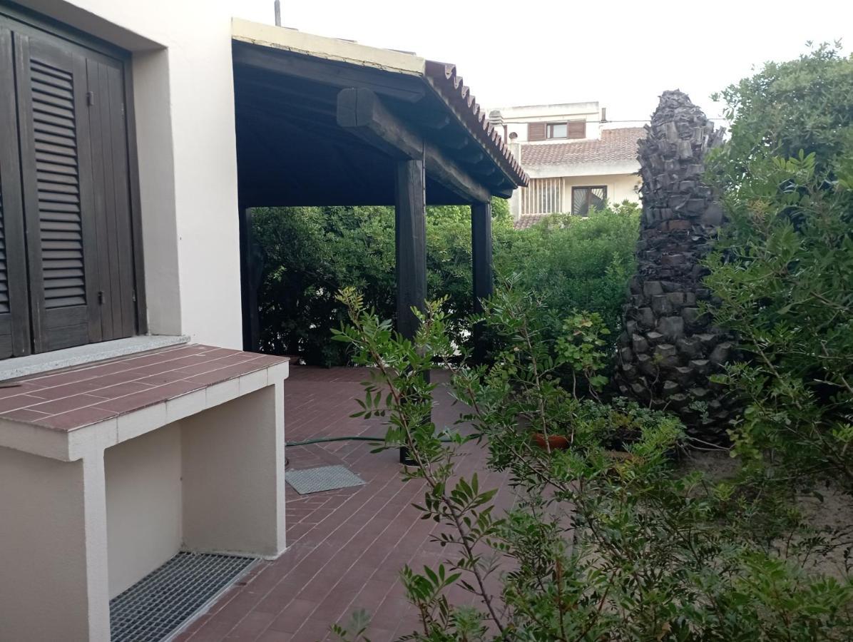 올비아 Domus Garden B&B 외부 사진