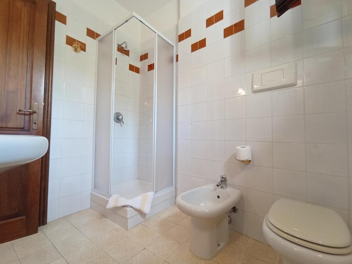 올비아 Domus Garden B&B 외부 사진